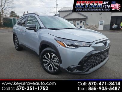 Used 2025 Toyota Corolla Cross AWD Hybrid w/ Moonroof Package