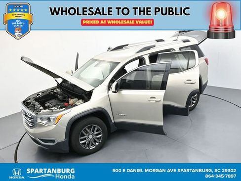 Used 2017 GMC Acadia SLE image 47