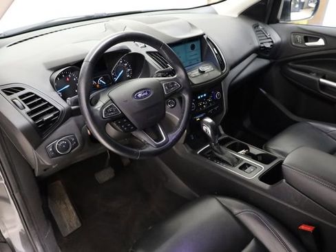 Used 2019 Ford Escape SEL image 12
