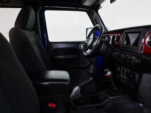 Used 2018 Jeep Wrangler Rubicon image 24