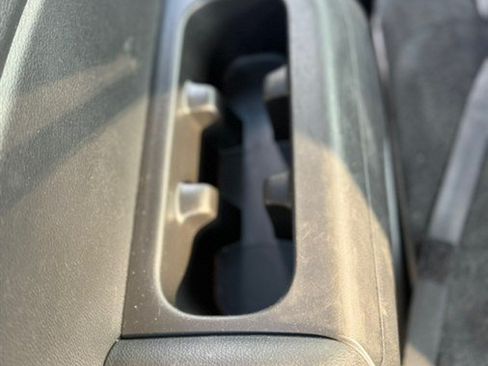 Used 2018 Honda Pilot EX image 19