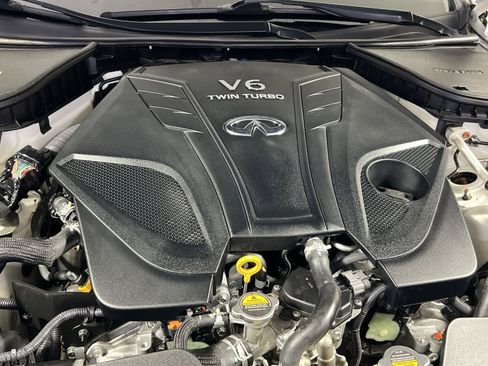 Used 2019 INFINITI Q50 Luxe w/ Essential Package (3.0T Luxe) image 29