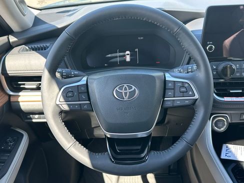 New 2026 Toyota Grand Highlander AWD image 19