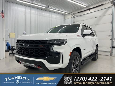 Used 2023 Chevrolet Tahoe Z71 w/ Luxury Package AWD/4WD image 6