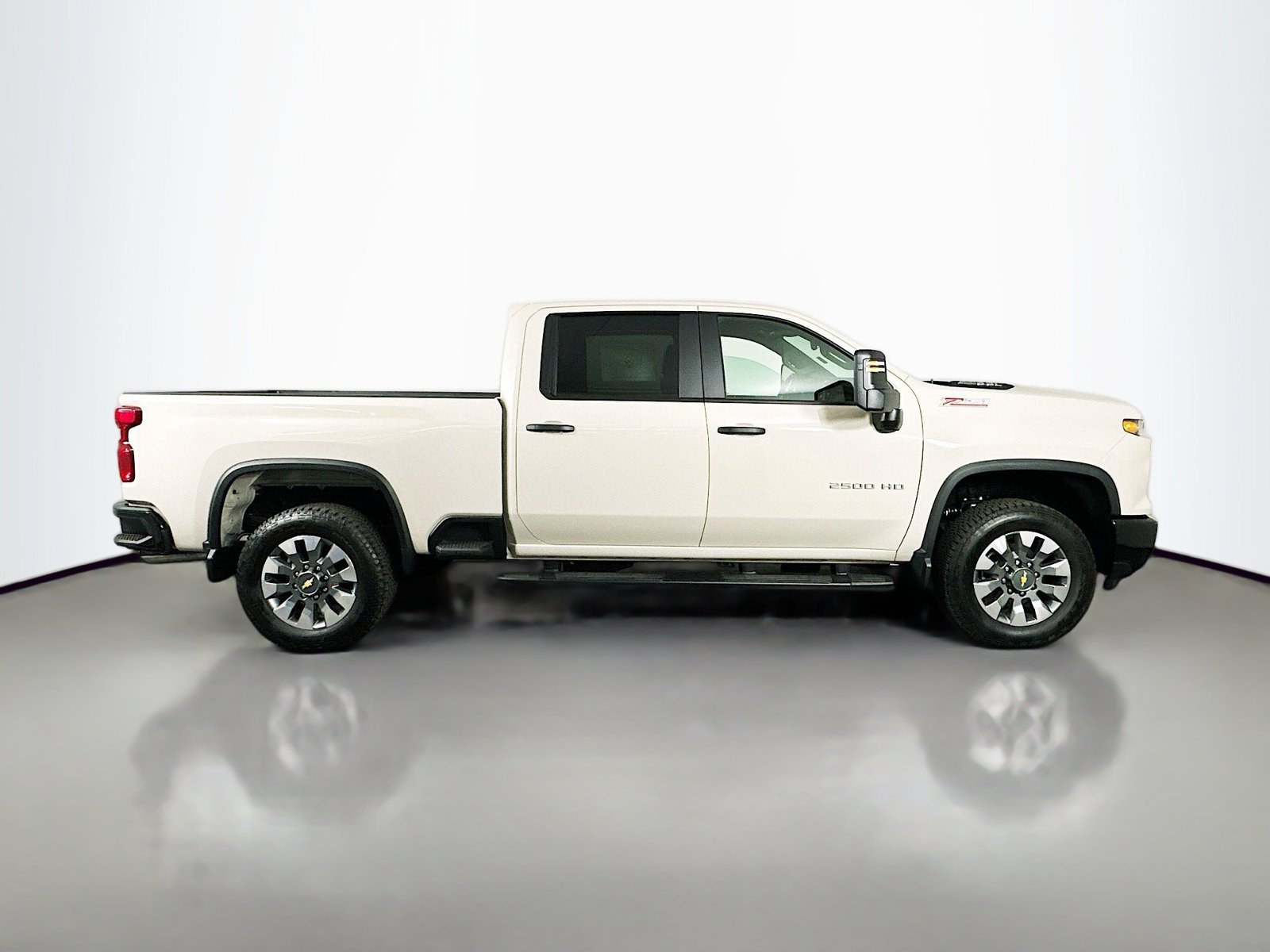 New 2026 Chevrolet Silverado 2500 Custom w/ Z71 Off-Road Package AWD/4WD image 8