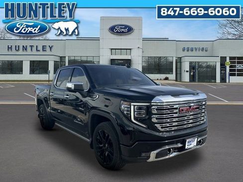 Used 2022 GMC Sierra 1500 Denali w/ Denali Reserve Package image 4
