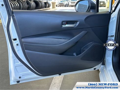 Used 2020 Toyota Corolla LE image 35