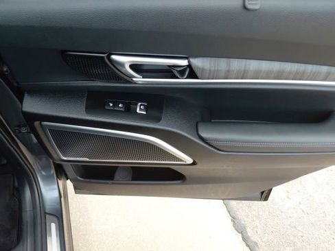 Used 2024 Kia Telluride SX Prestige AWD/4WD image 31