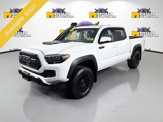 Used 2019 Toyota Tacoma TRD Off-Road AWD/4WD video 1