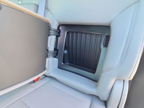 New 2026 GMC Sierra 2500 SLT w/ SLT Convenience Package image 36