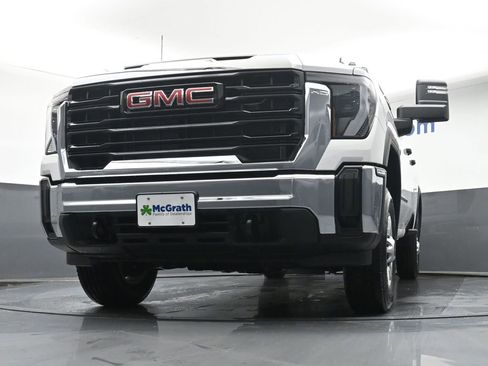 New 2026 GMC Sierra 2500 Pro w/ Convenience Package AWD/4WD image 6
