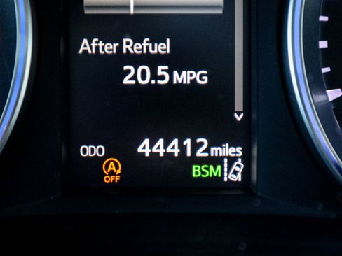 Used 2019 Toyota Highlander XLE image 22