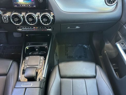Used 2021 Mercedes-Benz GLA 250 image 16