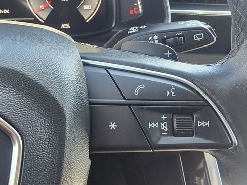Used 2023 Audi Q7 2.0T Premium AWD/4WD image 23