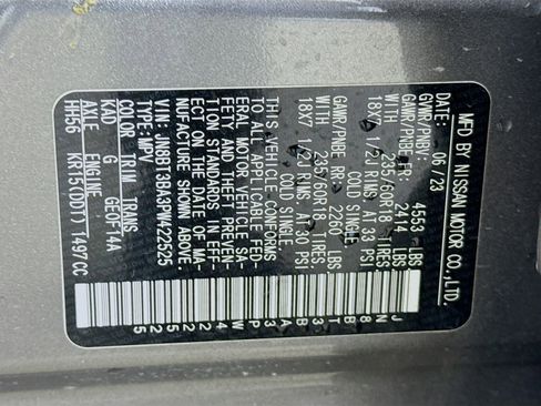 Used 2023 Nissan Rogue SV w/ SV Premium B Package image 32