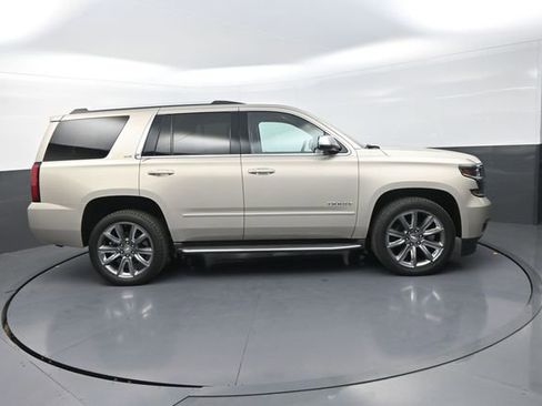 Used 2015 Chevrolet Tahoe LTZ AWD/4WD image 15