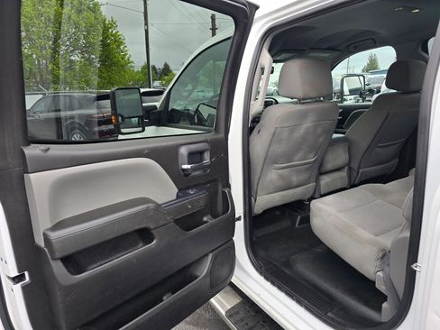 Used 2019 Chevrolet Silverado 2500 W/T w/ WT Convenience Package AWD/4WD image 15