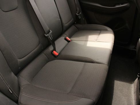 Used 2024 Buick Encore GX Preferred FWD image 30