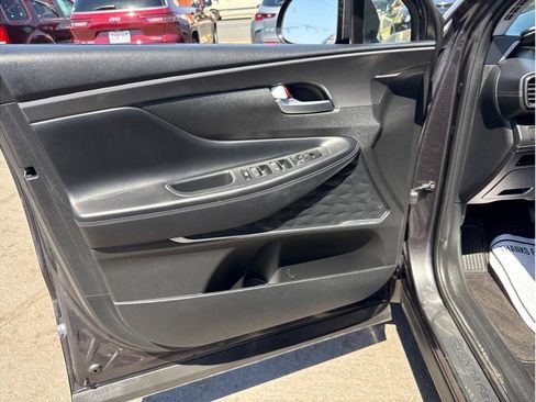Used 2022 Hyundai Santa Fe SEL w/ Convenience + Premium Package FWD image 13