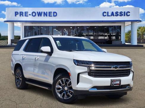 Used 2021 Chevrolet Tahoe LT w/ Luxury Package RWD image 1