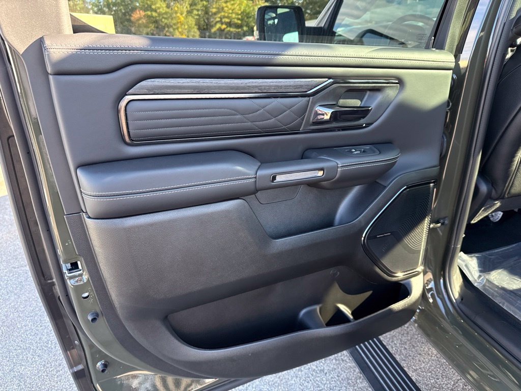 New 2027 RAM 1500 Limited AWD/4WD image 24