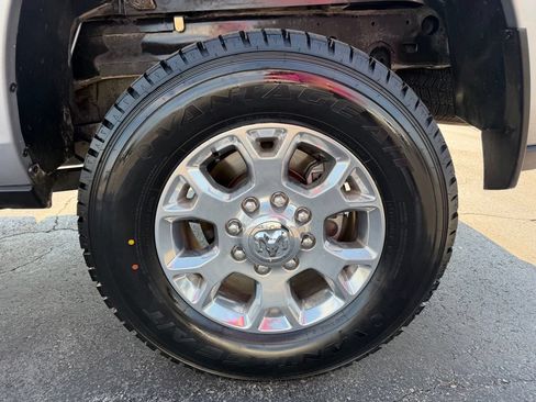 Used 2024 RAM 2500 Laramie w/ Safety Group AWD/4WD image 20