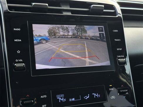 Used 2022 Hyundai Tucson SEL w/ Convenience Package image 4