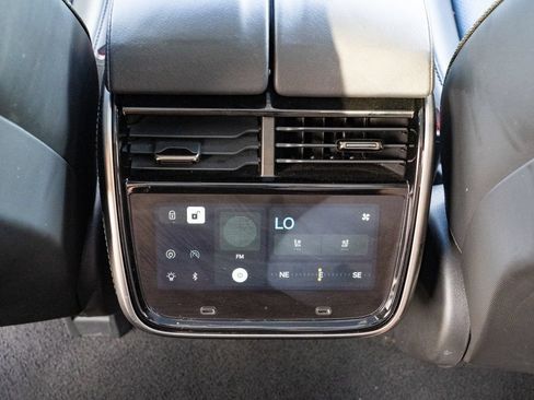 Used 2024 Rivian R1S Adventure AWD/4WD image 7