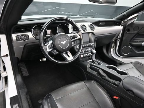 Used 2020 Ford Mustang GT Premium image 12