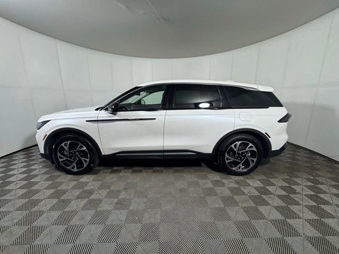 New 2026 Lincoln Nautilus Premier w/ Equipment Group 102A image 2