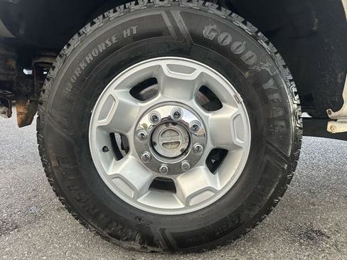 Used 2011 Ford F250 XLT image 23