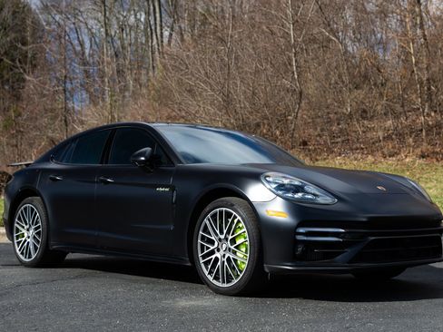 Used 2021 Porsche Panamera Turbo S w/ Assistance Package image 16
