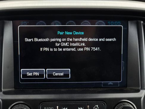 Used 2018 GMC Canyon SLT w/ Driver Alert Package image 14