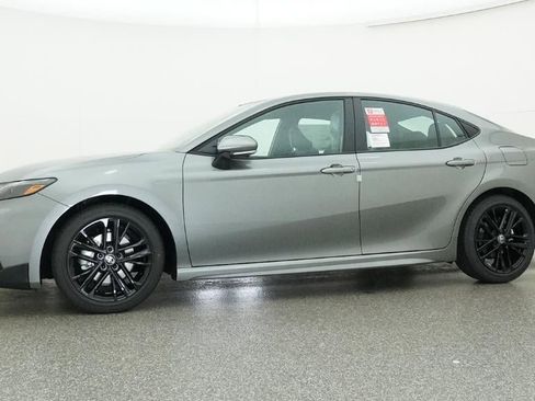 New 2026 Toyota Camry SE FWD image 18