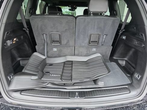 Used 2023 Jeep Grand Cherokee L Laredo AWD/4WD image 16
