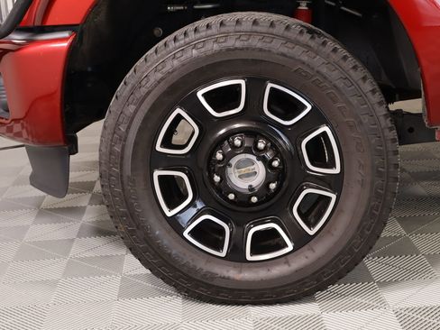 Used 2015 Ford F250 Platinum w/ FX4 Off-Road Package image 19