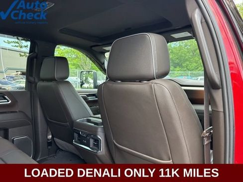 Used 2024 GMC Sierra 3500 Denali AWD/4WD image 30