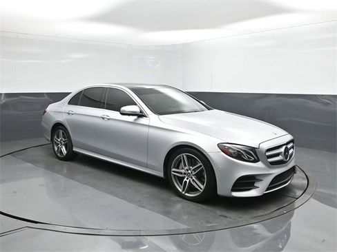 Used 2020 Mercedes-Benz E 450 E 450 image 17