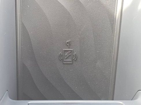 New 2026 Nissan Armada Platinum image 9