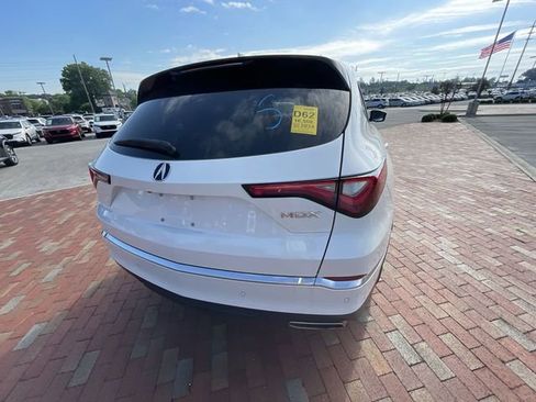 Used 2024 Acura MDX FWD w/ Technology Package image 18