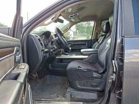 Used 2022 RAM 3500 Laramie image 13