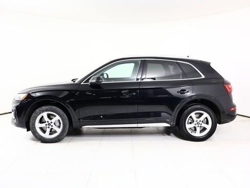 Used 2023 Audi Q5 2.0T Premium w/ Convenience Package image 12