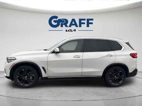Used 2019 BMW X5 xDrive40i w/ Convenience Package AWD/4WD image 3