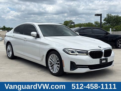 Used 2021 BMW 530i w/ Convenience Package RWD image 8