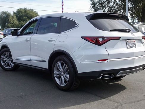 Certified 2025 Acura MDX SH-AWD image 8