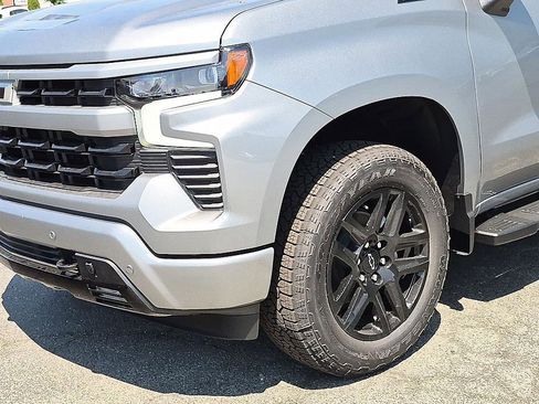 New 2026 Chevrolet Silverado 1500 RST AWD/4WD image 9