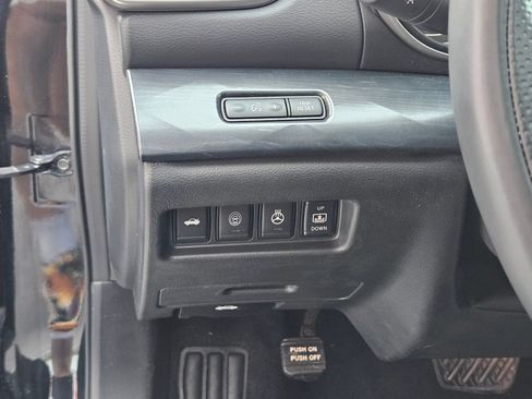 Used 2023 Nissan Maxima Platinum w/ Sport Mat Group FWD image 19