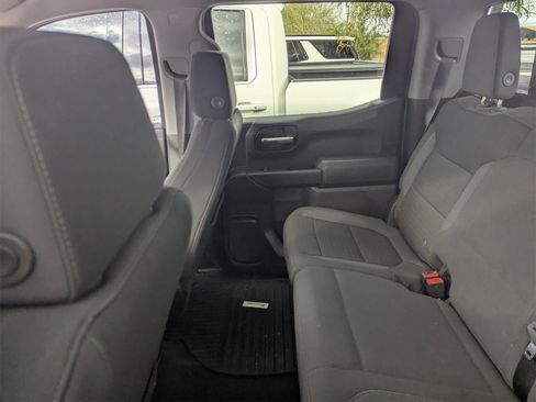 Used 2021 Chevrolet Silverado 1500 LT image 7