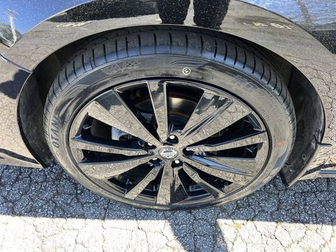 Used 2022 Nissan Altima 2.5 SR w/ Midnight Edition Package image 8