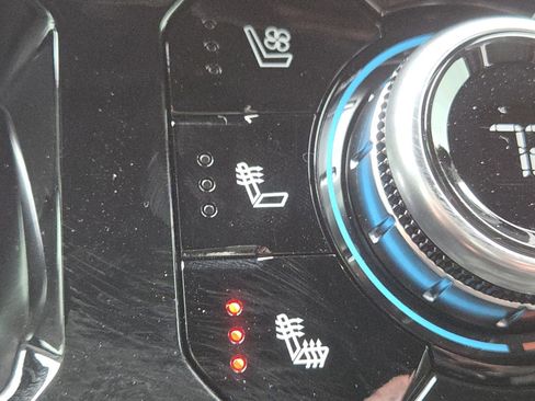 New 2026 GMC Sierra 1500 AT4 w/ AT4 Premium Package image 7